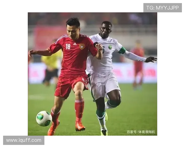 足球球星贯口素材库:丰富多样的明星瞬间与独特风格展示